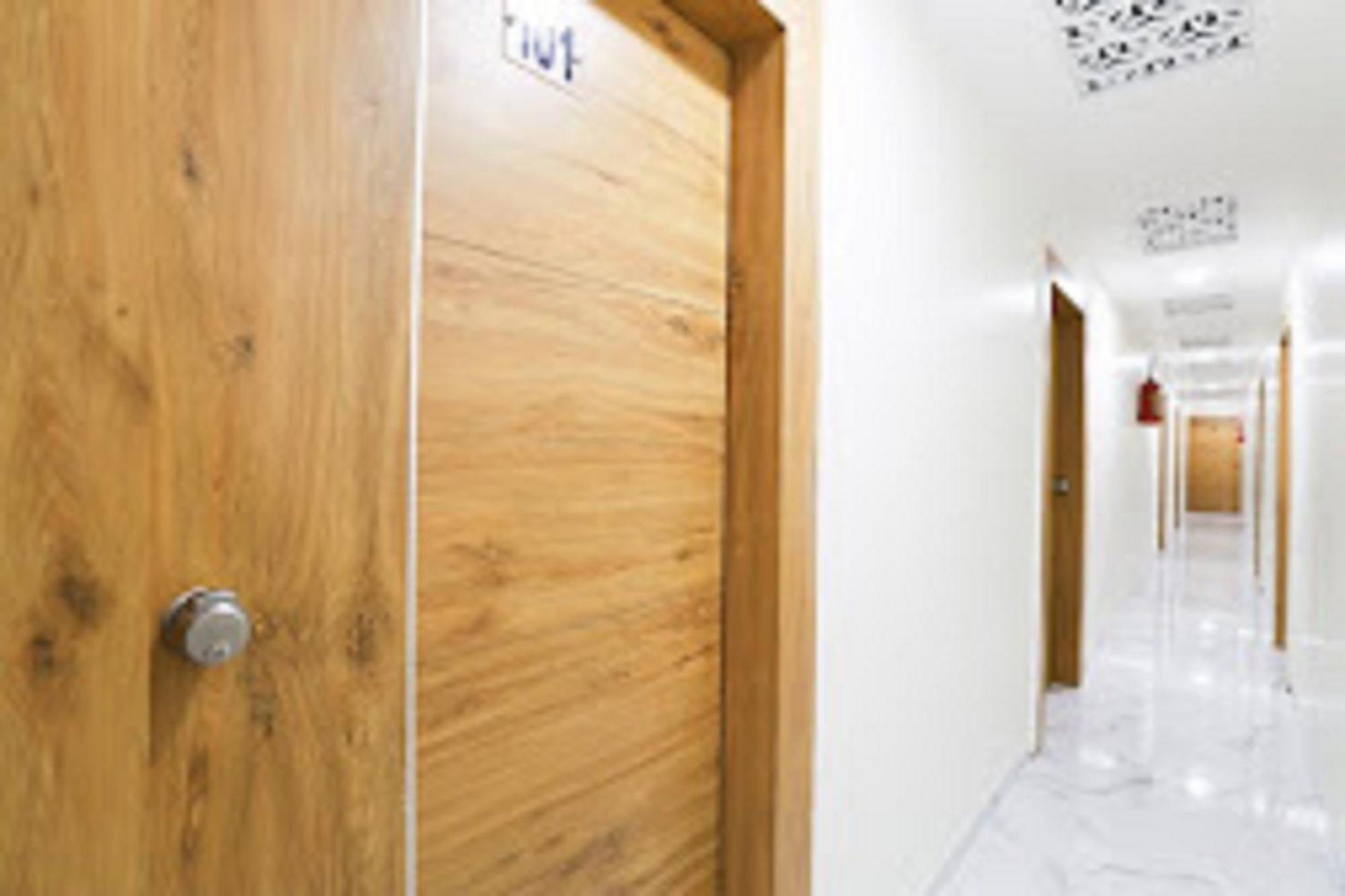 Hotel New Lake View อาเมดาบัด ภายนอก รูปภาพ